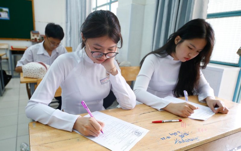 bi-quyet-luyen-toan-dai-hoc-hoc-gi-luyen-nhu-the-nao-de-dat-thu-khoa-truyenchuonl-com-0-3