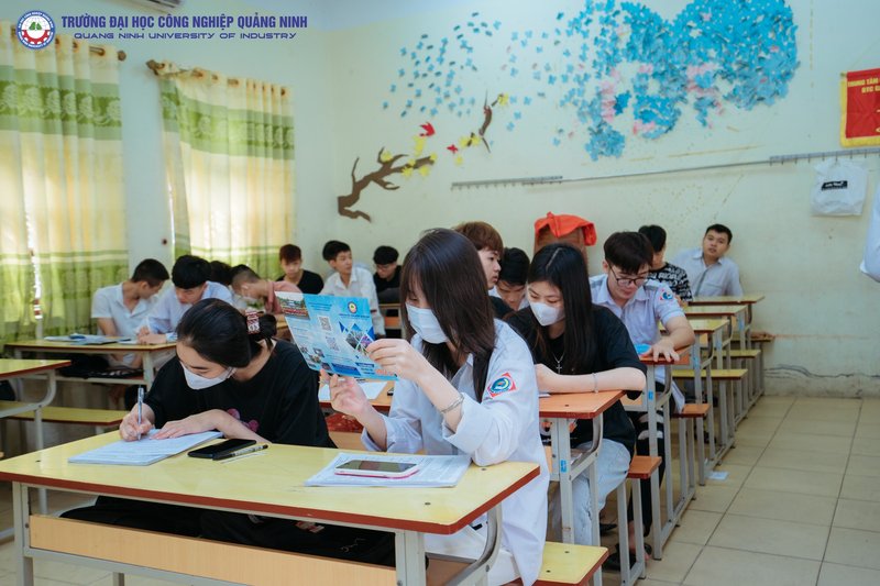 loi-toan-giai-doan-nuoc-rut-giao-vien-can-luu-y-de-hoc-sinh-tu-tin-truyenchuonl-com-0-1