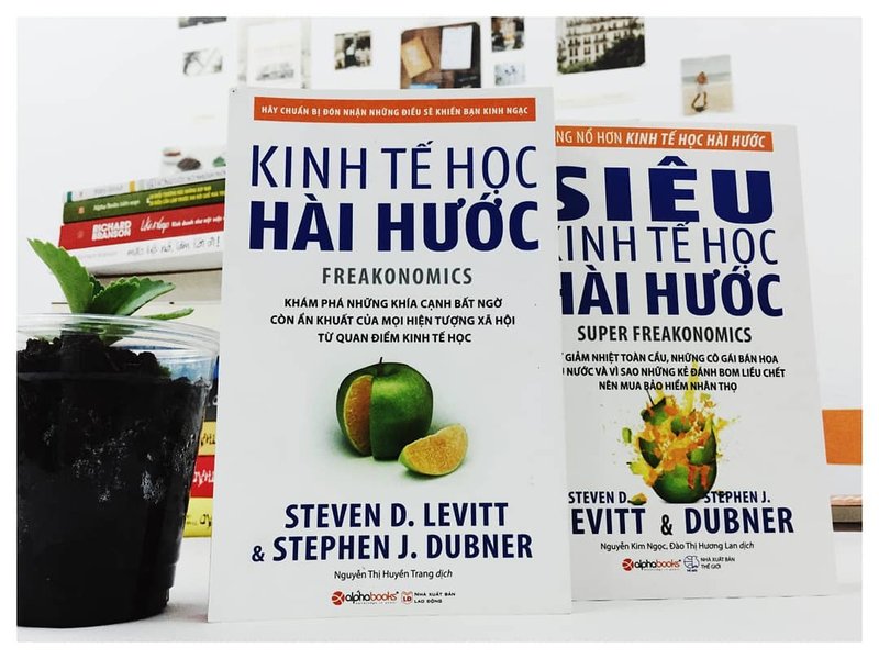 sieu-kinh-te-hoc-hai-huoc-kham-pha-goc-nhin-moi-ve-kinh-te-truyenchuonl-com-0-1